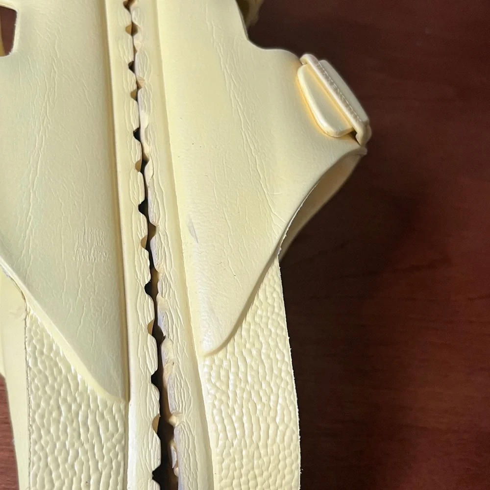 Birkenstock EVA  Yellow Arizona Double Buckle Sandals Size 42 or 11 11.5 - Picture 10 of 11